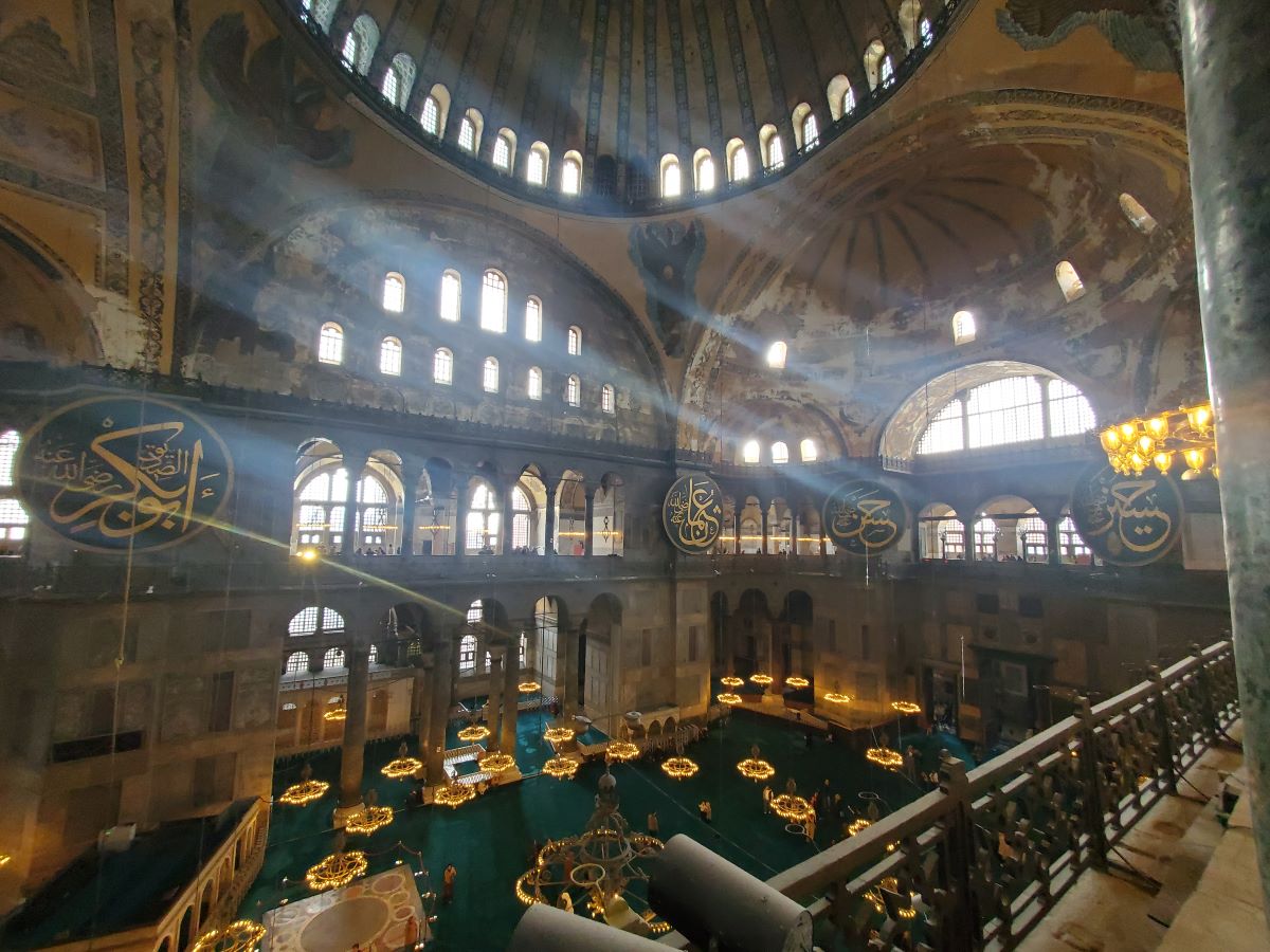 Interior of Hagia Sophia with green medallions
