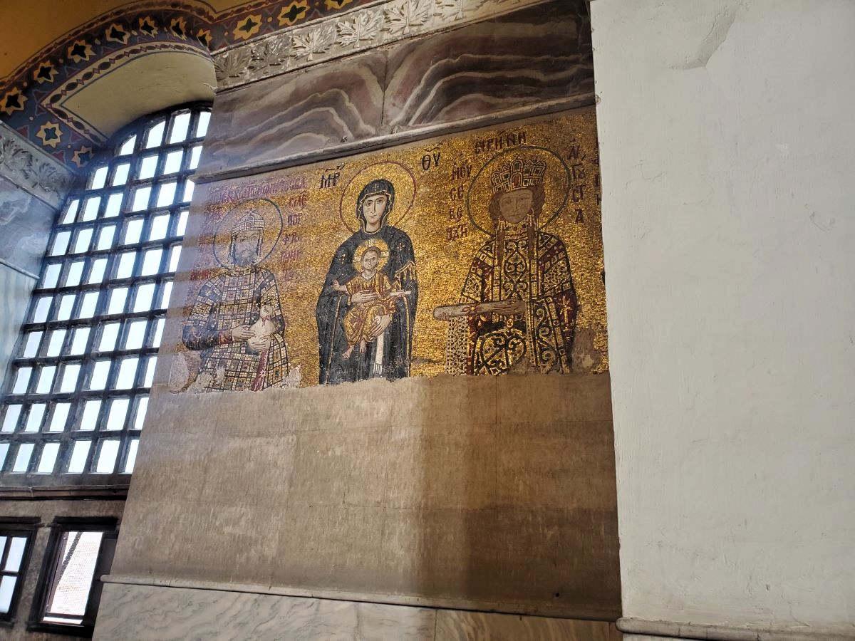 Mosaic of Jesus and Mary in Hagia Sophia